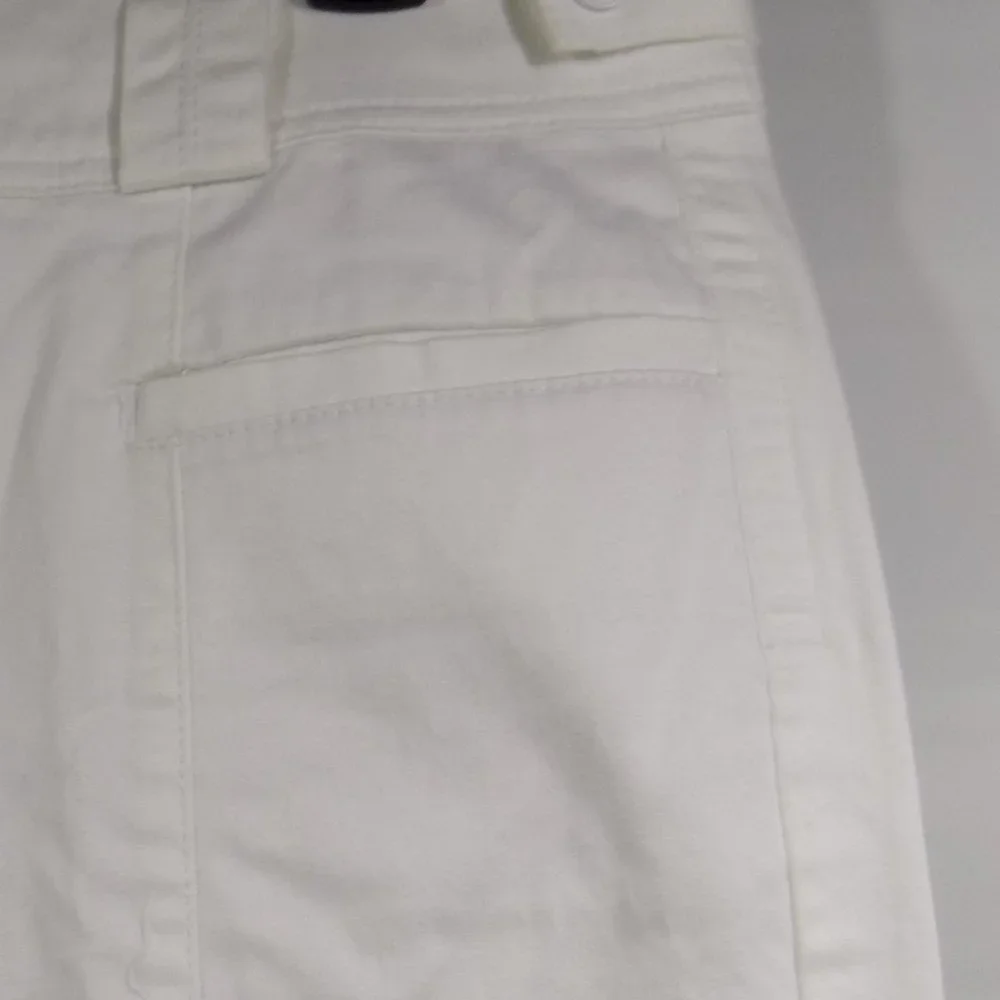 Gitano White Rolled Cuff Capri Size 12 CLEAN! - Picture 4 of 11